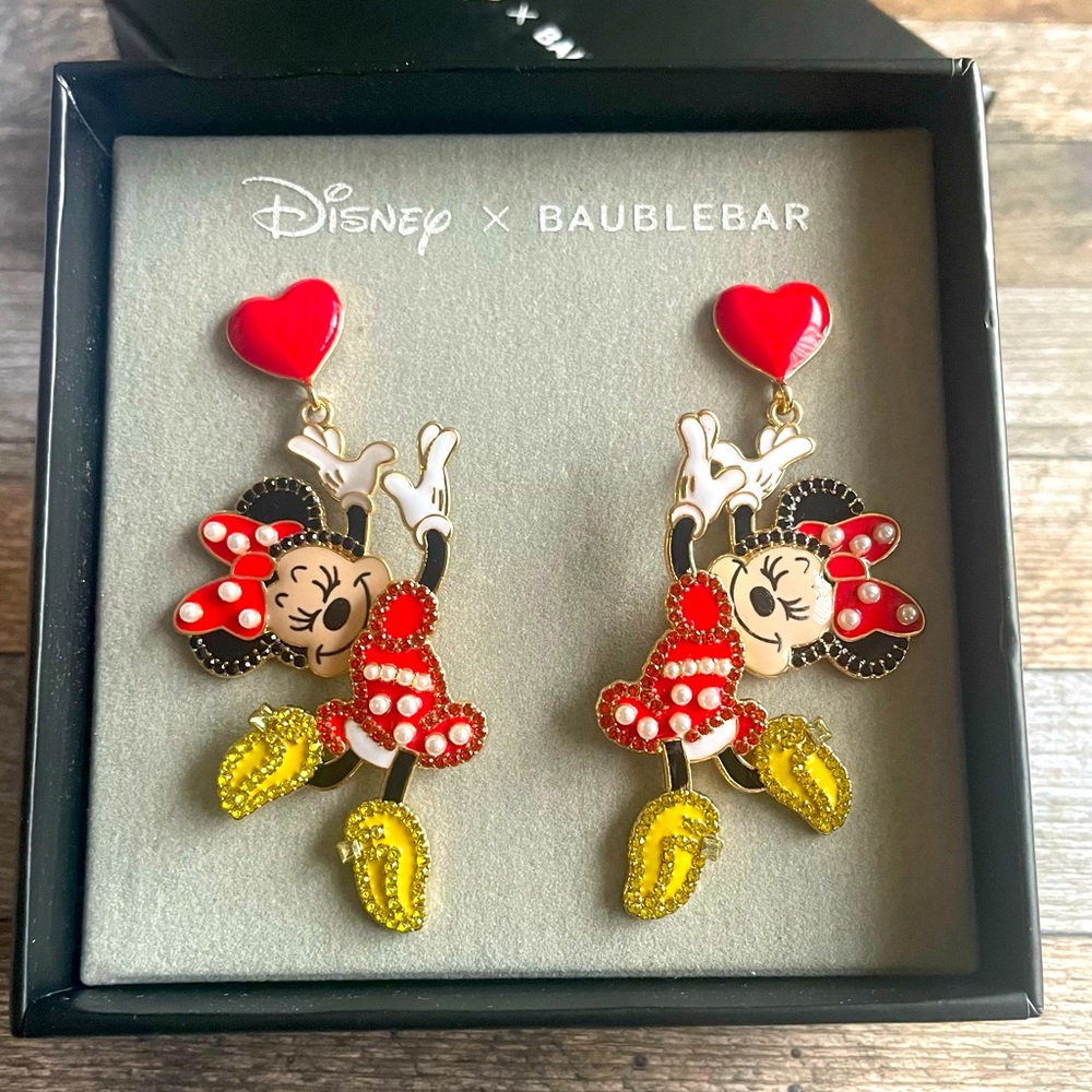 Disney Baublebar Minnie Valentines Dancing Hearts Earrings